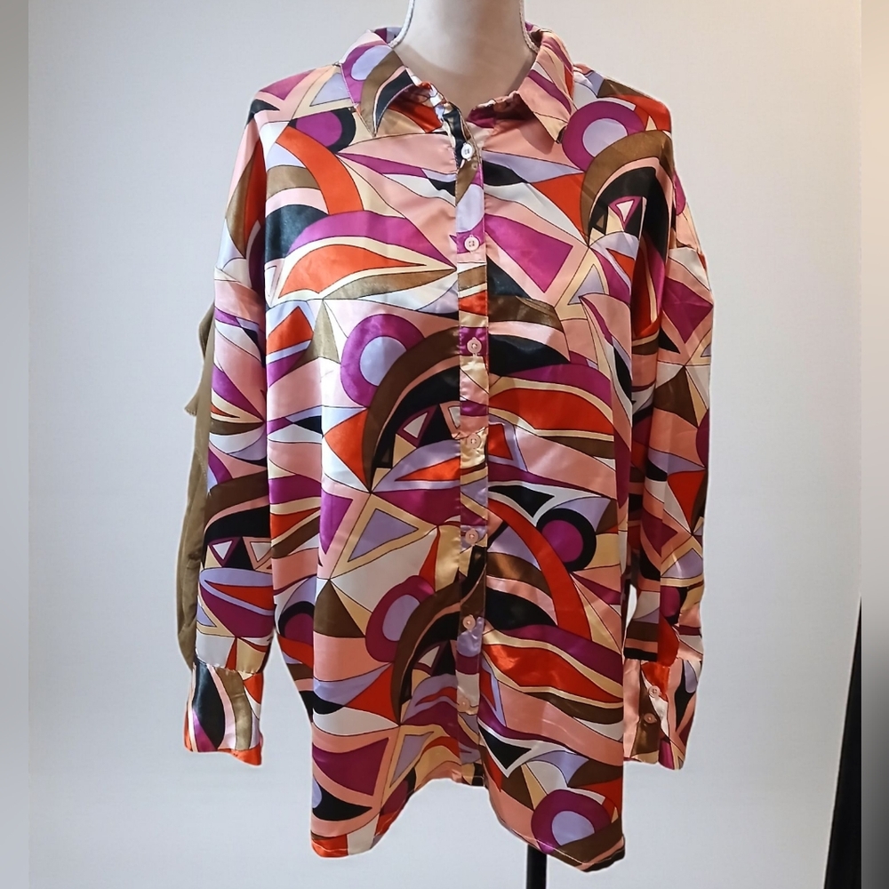 Rouge Oversized Satin Colorful Womans Button Down Blouse 1x Bold Funky Artsy